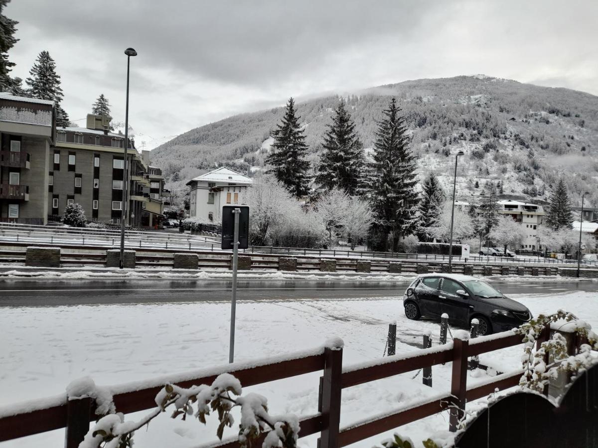 Apartamento Einaudi 9 Bardonecchia Exterior foto